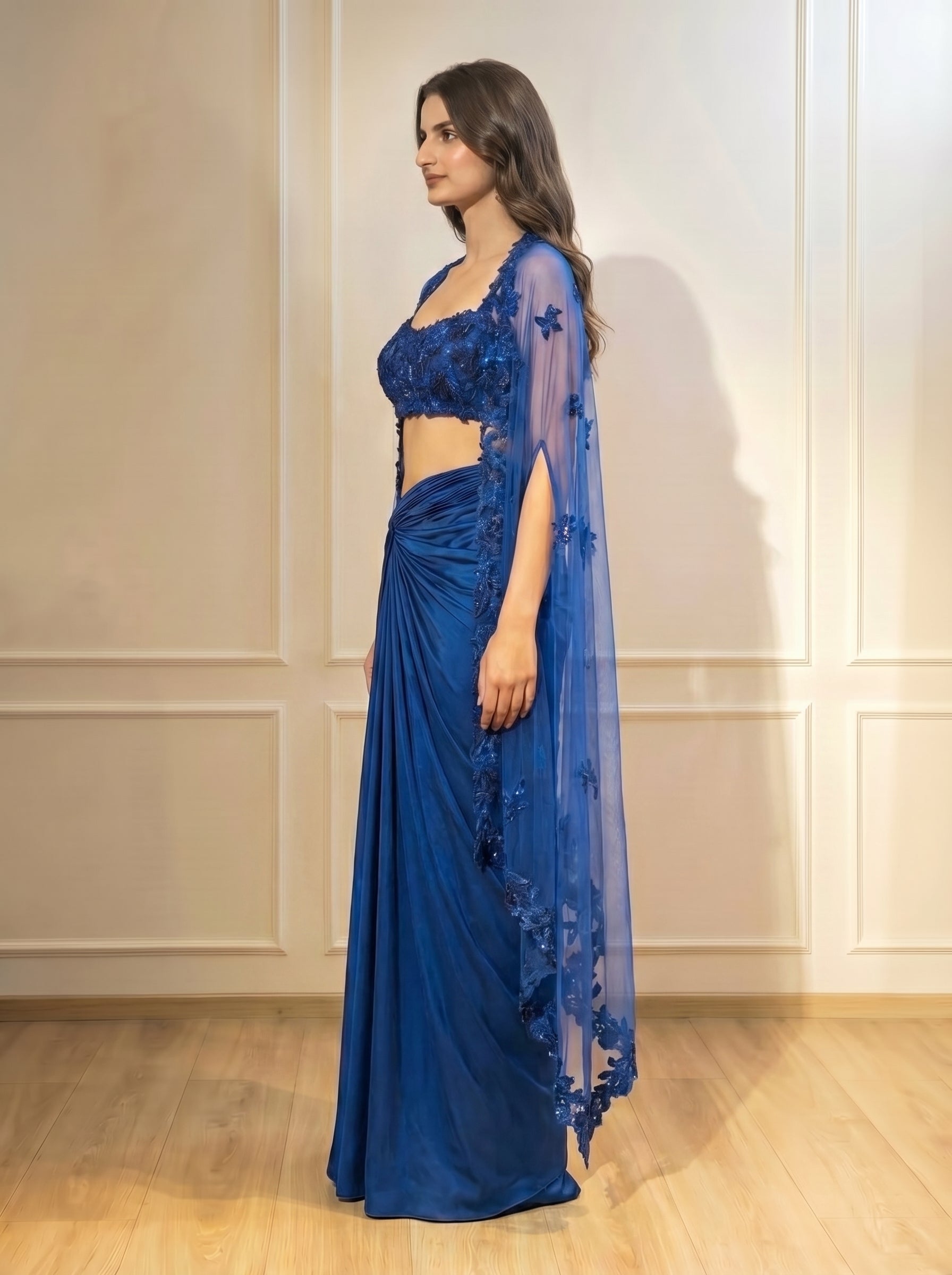 The Aurelia Blu Cape Set